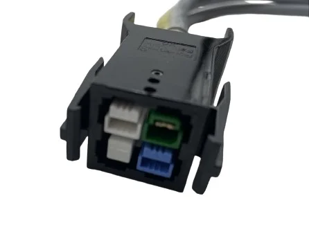 (image for) 038-004-186 EMC 0.3M Mini Jumper 24A Cable to Powermax PDU