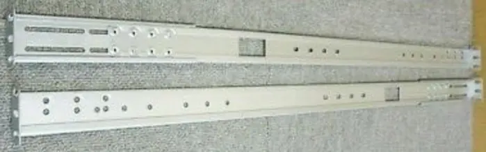 (image for) 42-1000663-02 Rack Mount Rail Kit (19) for 6505 Brocade Switch