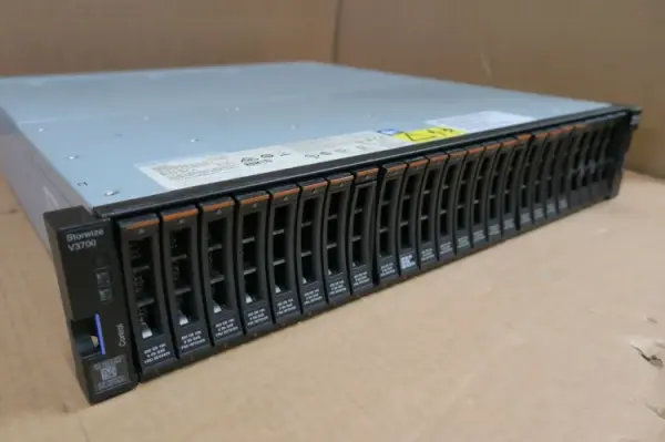 (image for) IBM 2072-24C IBM 24 Bay Storwize V3700 SFF Dual Control Storage